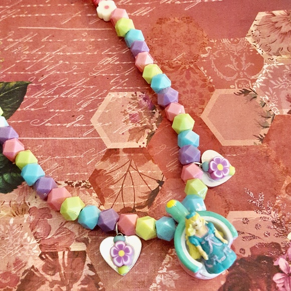 Trendmasters Starcastle Princess Teacup Pendant Floral Rainbow Beaded Necklace - Picture 2 of 5